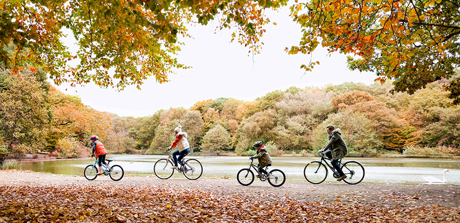 biking family